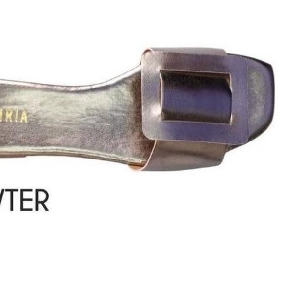 Women Sandals - Picture 1 of 2